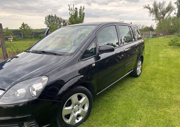 Opel Zafira cena 10000 przebieg: 240500, rok produkcji 2007 z Namysłów małe 67